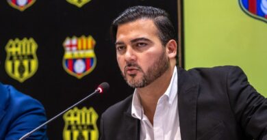 Antonio Álvarez, presidente no reconocido de Barcelona SC, se fue a los golpes con Jorge Guschmer