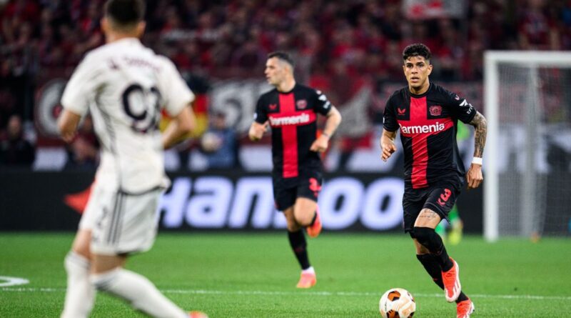 El Bayer Leverkusen logra el empate 2-2 ante la Roma, avanzando a la final de la Europa League en Dublín con una impresionante racha invicta de 49 partidos.