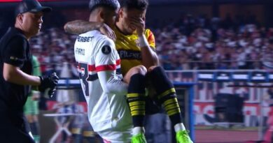 Joao Rojas sufre fractura de peroné tras entrada de Igor Vinicius durante el partido contra Sao Paulo. Se espera una recuperación de cuatro a seis meses.