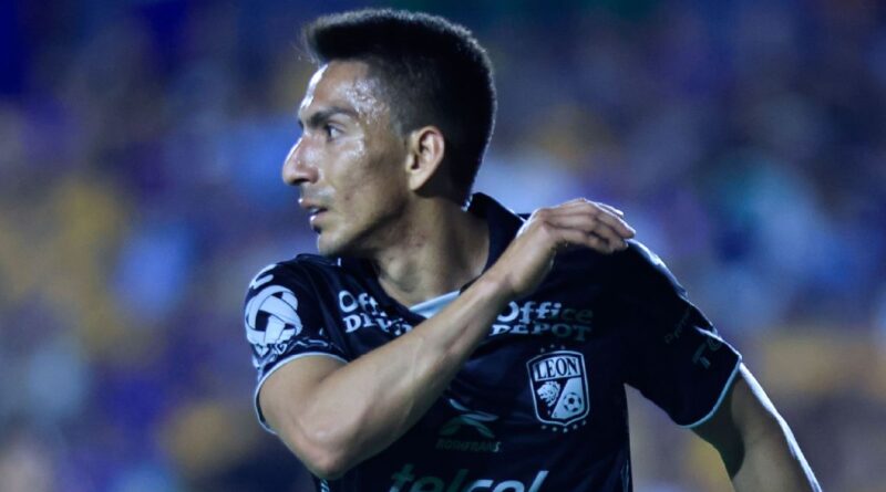 El ecuatoriano de 36 años, Ángel Mena, negó su salida del León de México y afirmó que ya se integrará a la pretemporada de su club.