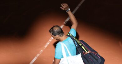 Rafael Nadal cayó ante Zverev con sets de 6-3, 7-6 y 6-3, y se despidió del Roland Garros con dudas sobre si será su última participación.