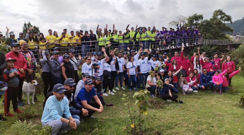 Continental Tire donó 120 árboles como parte de su campaña de aportar al ambiente.