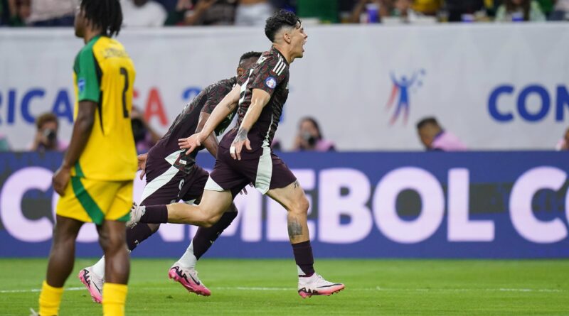 México venció 1-0 a Jamaica en la Copa América