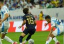 Argentina celebra su clasificación a semifinales tras vencer a Ecuador en penales en la Copa América 2024.