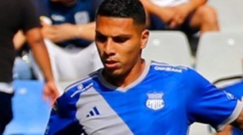 Luis Fernando León, defensor del CS Emelec, criticó el trabajo de Félix Sánchez Bas en la Selección de Ecuador.