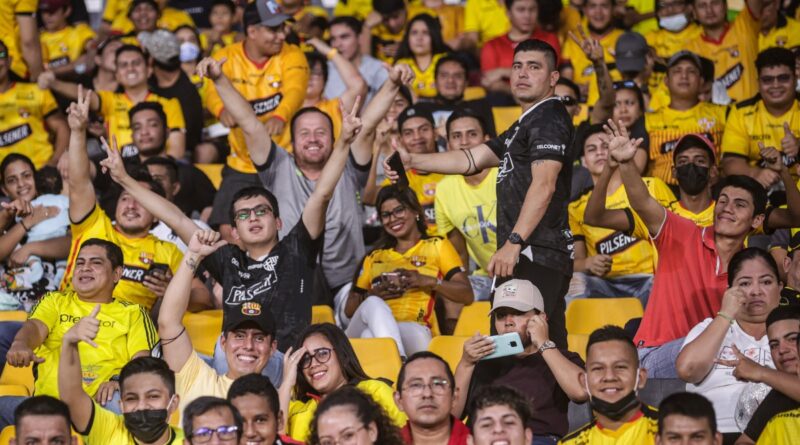 Barcelona SC está eliminado de la Copa Sudamericana y de la Copa Ecuador y sus hinchas señalaron a ciertos futbolistas.