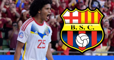 Eduard Bello viajó a Ecuador para firmar con Barcelona SC