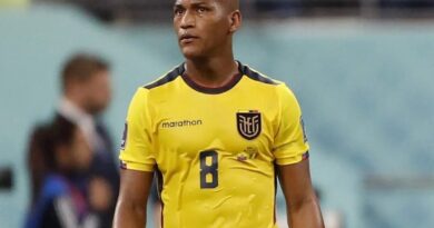 La convocatoria de Carlos Gruezo a la Selección de Ecuador se explica por la necesidad de contar con un mediocampista de corte.