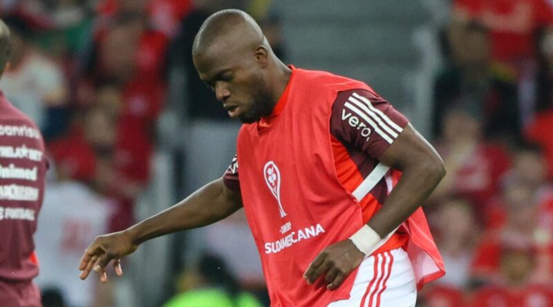 Internacional de Porto Alegre, con Enner Valencia en cancha durante los 90', empató 1-1 ante Rosario Central por Copa Sudamericana.