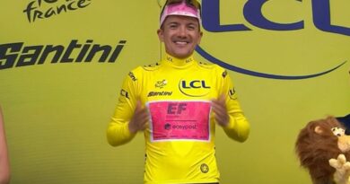 El ciclista Richard Carapaz hizo historia al convertirse en el primer ecuatoriano en liderar la clasificación general del Tour de Francia.