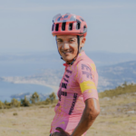 Richard Carapaz no pudo pelear por el podio de la etapa 6 de la Tirreno Adriático, pero se ubica en el puesto 18 de la General.