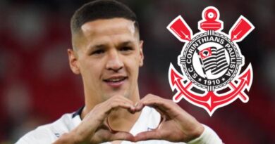 Alex Arce podría dejar Liga de Quito tras recibir una oferta oficial del Corinthians de Brasil.