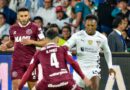 Liga de Quito cayó 2-1 ante Lanús en un duelo intenso por los octavos de final de la Copa Sudamericana.