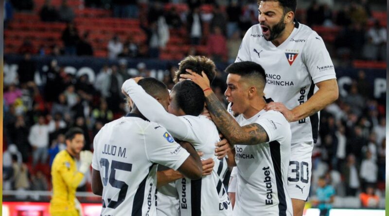 Liga de Quito (LDU) avanza a los cuartos de final de la Copa Ecuador con una victoria contundente sobre Deportivo Cuenca (3-0).