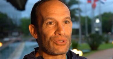 Francisco Egas, presidente de la Federación Ecuatoriana de Fútbol, durante su llegada a Brasil, expresó su descontento con la organización del partido.