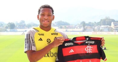 Gonzalo Plata listo para debutar con Flamengo en la Copa Libertadores.