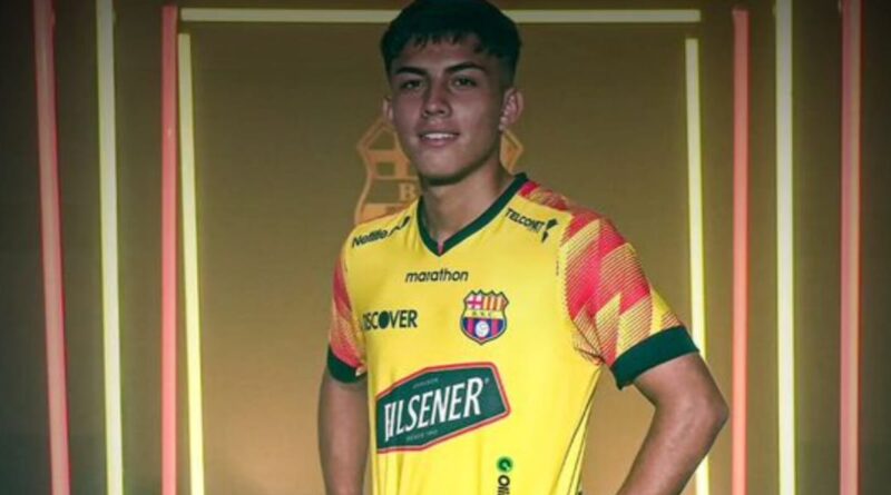 Juan Usma es un joven cuencano que hace más de 6 años está en Barcelona SC y que la tarde de este 15 de septiembre de 2024 debutará.