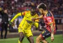 Deportivo Cuenca celebra el gol de Danny Luna que les dio la victoria ante Barcelona SC, complicando las aspiraciones de los Toreros en la segunda etapa de la LigaPro.