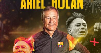 Ariel Holan lleva 5 meses como director técnico de Barcelona SC y en su corta estadía ya ha tomado decisiones un tanto polémicas.