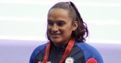 Estefany López ganó la medalla de bronce en la disciplina de lanzamiento de disco F41, con una marca de 30.89 metros.