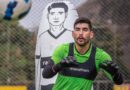 Ariel Holan, DT de Barcelona SC, mandará a Javier Burrai a la banca de suplentes y su lugar lo tomará Víctor Mendoza.