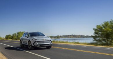 La nueva Equinox EV de Chevrolet logra el equilibrio perfecto entre tecnología avanzada, diseño impactante y rendimiento excepcional.