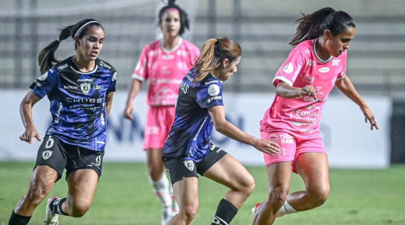 Dragonas IDV debutó con un empate 1-1 frente a Ferroviária en la Copa Libertadores Femenina 2024, con Analiz Zambrano redimiéndose tras un autogol.