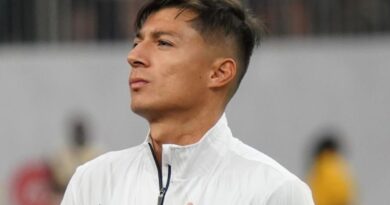 Alan Franco, posible lateral derecho de Ecuador frente a Paraguay.