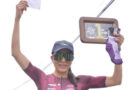 Estefanía Rivera, ciclista ecuatoriana, ganó la Vuelta a Ibarra con un tiempo de 4 horas, 54 minutos y 40 segundos.