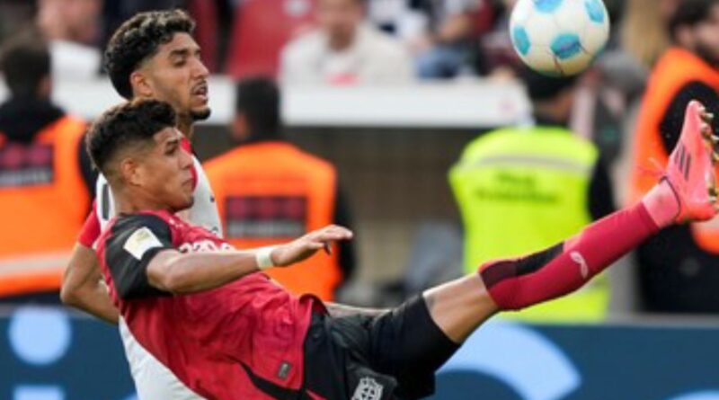 Piero Hincapié fue clave en la defensa durante la victoria del Bayer Leverkusen ante Eintracht Frankfurt.