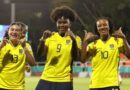 Las jugadoras de Ecuador celebran su histórica clasificación a cuartos de final tras vencer 4-0 a Nueva Zelanda en el Mundial Sub-17.