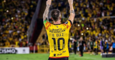 Damián Diaz reclama una deuda a Barcelona SC