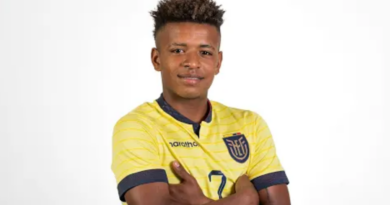 Keny Arroyo, de invitado a debutar con la Selección de Ecuador