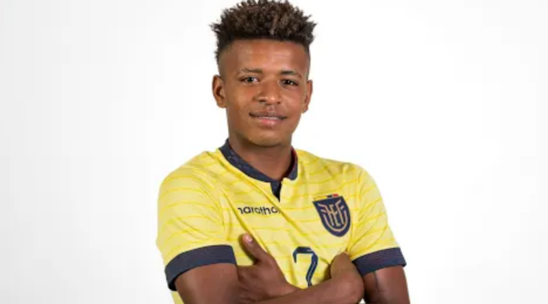 Keny Arroyo, de invitado a debutar con la Selección de Ecuador