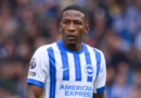 Pervis Estupiñán fue titular en el empate del Brighton con Wolves