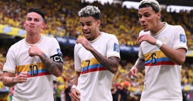 Colombia mantiene su potencia ofensiva con James Rodríguez y Luis Díaz para los encuentros de Eliminatorias ante Ecuador y Uruguay.