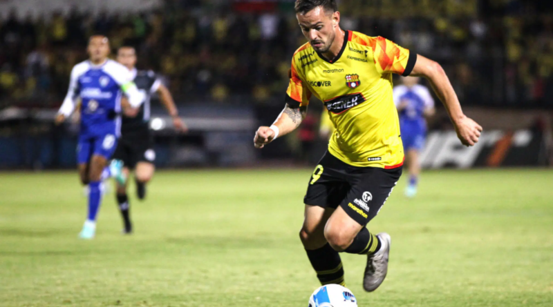 Octavio Rivero causó impacto en el ataque de Barcelona SC