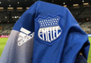 Hinchada de Emelec realiza una colecta de fondos