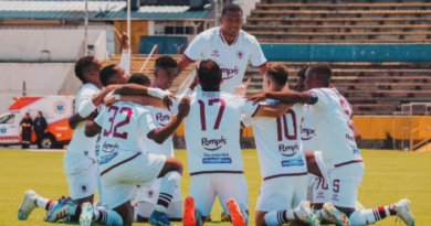 Atlético Vinotinto y La Unión empatan en la semifinal de ida