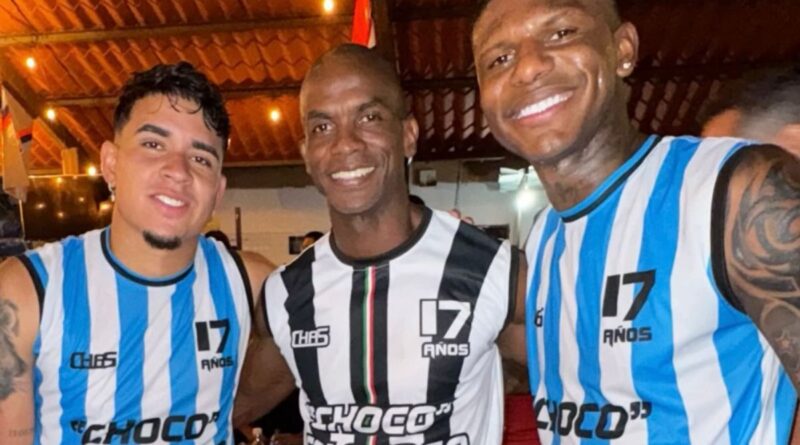 Kendry Páez y Robert Arboleda participaron en el torneo Choco Colo Jogo 2024, junto a Fricson George.