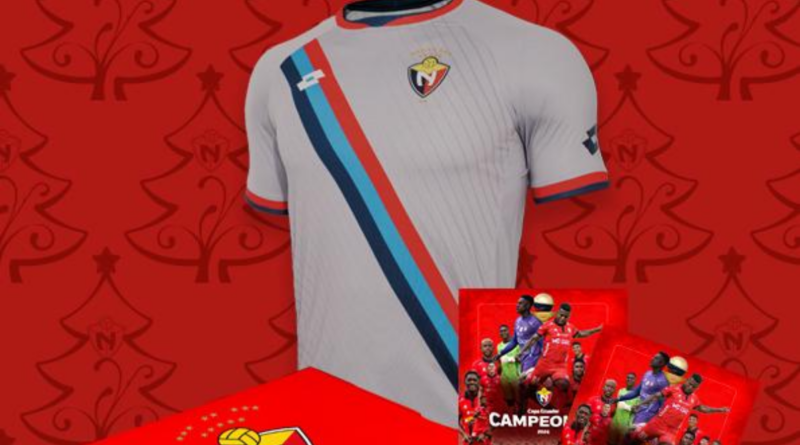 El Nacional renueva su escudo y lo presenta en su nueva camiseta