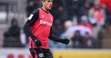 Piero Hincapié fue titular en el triunfo 2 a 0 sobre el Rot Weiß Oberhausen. Bayer Leverkusen jugará ante el Dortmund por Bundesliga.