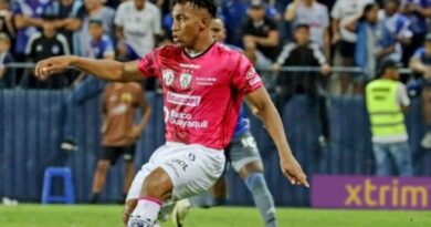 IDV anunció la salida de Anthony Landázuri, quien anotó el gol de penal para ganar la Recopa Sudamericana en 2023.