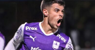 Durante 2024, Joaquín Valiente disputó 33 partidos en la liga uruguaya, anotando dos goles y destacándose por su técnica y creatividad en el mediocampo.