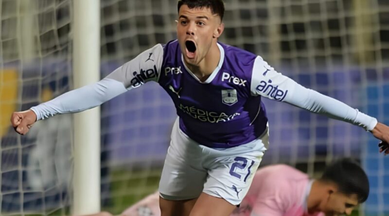 Joaquín Valiente, ex Defensor Sporting, será el nuevo enganche de Barcelona SC. Además, Gastón Campi también reforzará a los amarillos.