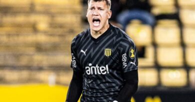 Washington Aguerre no renueva su contrato con Peñarol y Barcelona SC está en conversaciones para cerrar su fichaje.