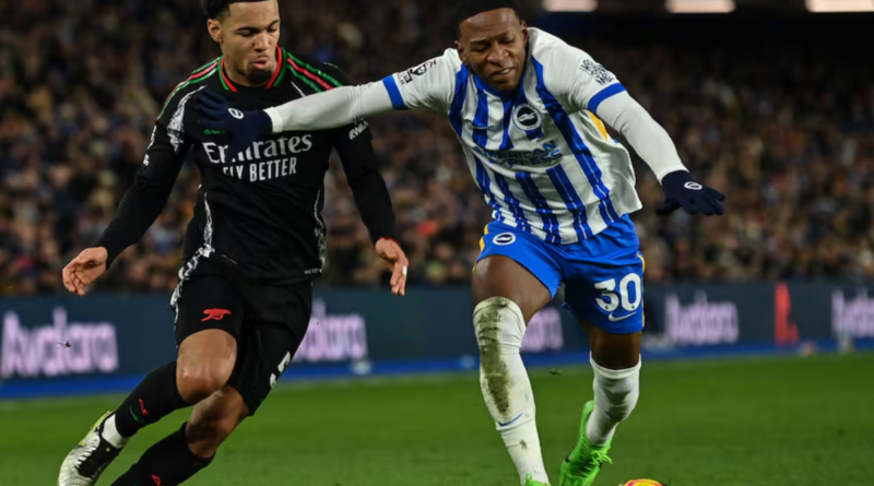 Pervis Estupiñán está lesionado y preocupa al Brighton