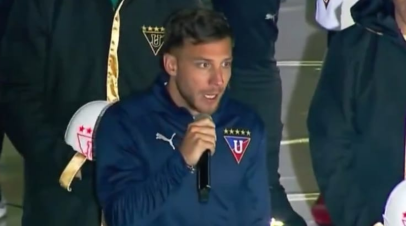 Ezequiel Piovi se despidió junto a las Leyendas de LDU