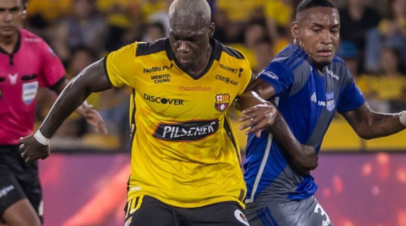 Barcelona SC publicó el parte medico del delantero Felipe Caicedo, quien sufrió un golpe en el Clásico del Astillero en la Noche Amarilla.