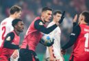 Bayer Leverkusen, con Piero Hincapié en cancha, remontó y venció al Colonia en los cuartos de final de la Copa de Alemania.